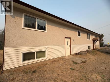 Photo 2 of 2000 Hollywood Road S, Rutland South, Kelowna