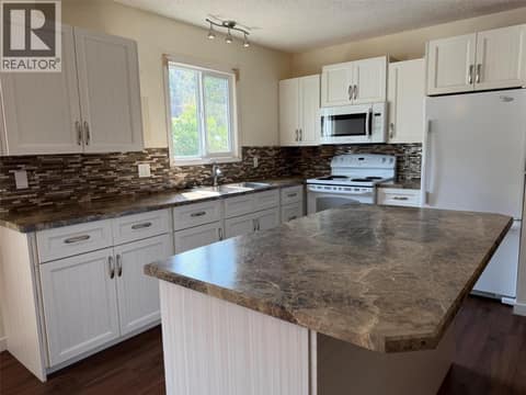 Photo 6 of 2000 Hollywood Road S, Rutland South, Kelowna