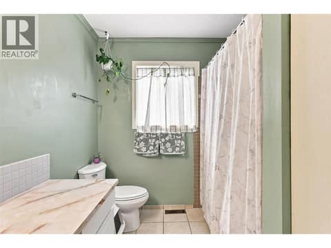 Photo 32 of 1979 HARRISON Way, Aberdeen, Kamloops