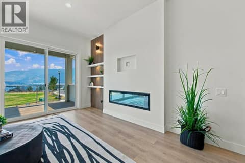 Photo 13 of 2071 Cortina Drive, Black Mountain, Kelowna