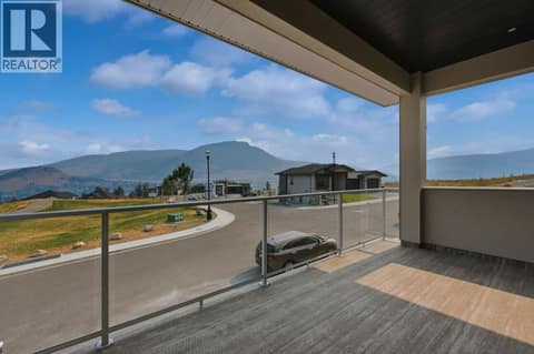 Photo 15 of 2071 Cortina Drive, Black Mountain, Kelowna