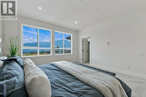 Photo 21 of 2071 Cortina Drive, Black Mountain, Kelowna