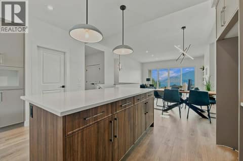 Photo 9 of 2071 Cortina Drive, Black Mountain, Kelowna