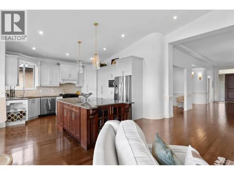 Photo 16 of 679 Devonian Avenue, Upper Mission, Kelowna