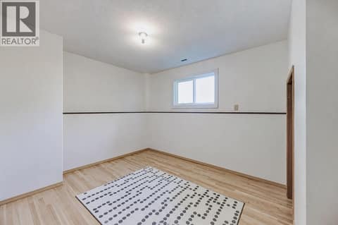 *Virtually Staged at 7562 CREST-A-WAY Road, Oliver Rural