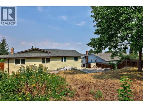 Photo 25 of 975 Huntleigh Crescent, Aberdeen, Kamloops