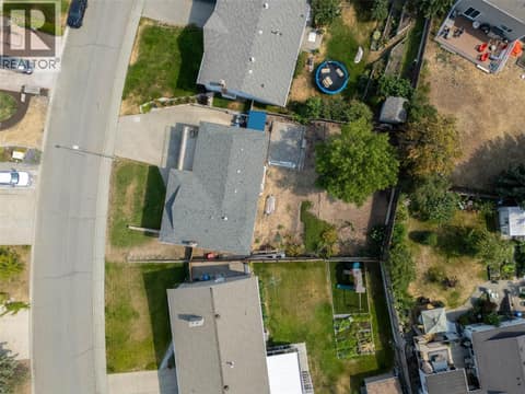 Photo 29 of 975 Huntleigh Crescent, Aberdeen, Kamloops