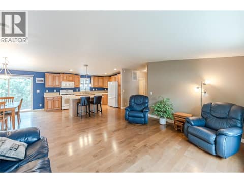 Photo 16 of 8300 GALLAGHER LK FRONTAGE Road Unit# 7, Oliver Rural