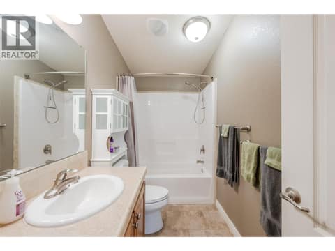 Photo 19 of 8300 GALLAGHER LK FRONTAGE Road Unit# 7, Oliver Rural