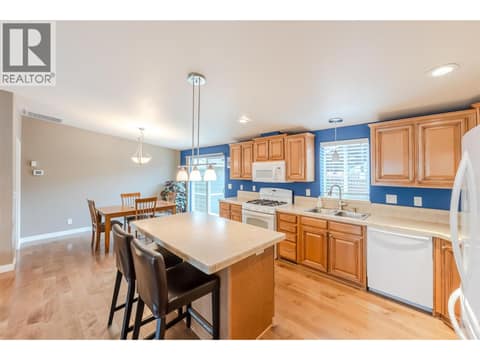 Photo 9 of 8300 GALLAGHER LK FRONTAGE Road Unit# 7, Oliver Rural