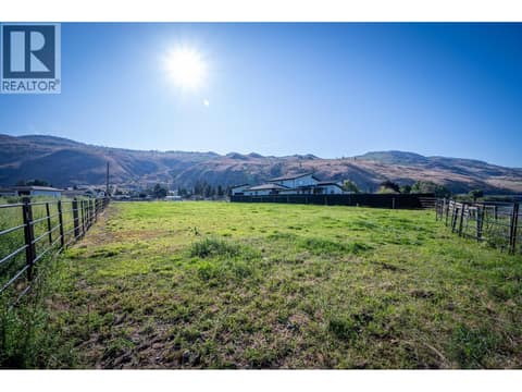 Photo 12 of 4179 Davie Road, Rayleigh, Kamloops