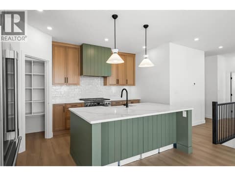 Photo 10 of 1298 BRECHIN Place, Aberdeen, Kamloops