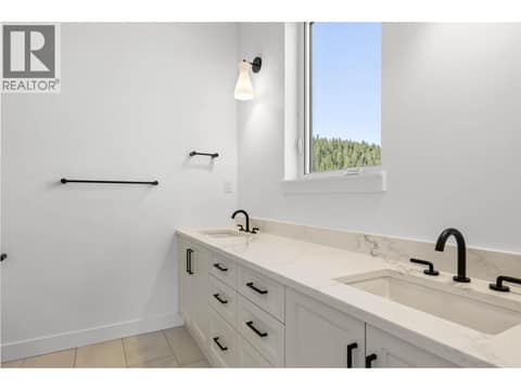 Photo 19 of 1298 BRECHIN Place, Aberdeen, Kamloops