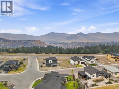 Photo 43 of 1298 BRECHIN Place, Aberdeen, Kamloops