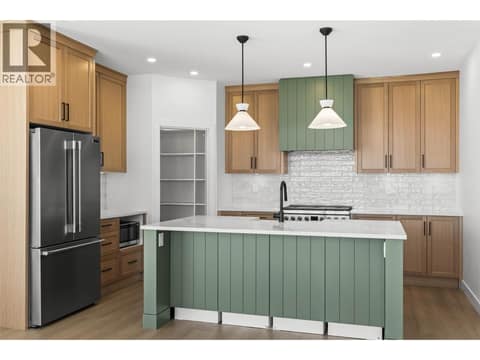 Photo 8 of 1298 BRECHIN Place, Aberdeen, Kamloops
