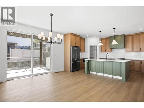 Photo 9 of 1298 BRECHIN Place, Aberdeen, Kamloops