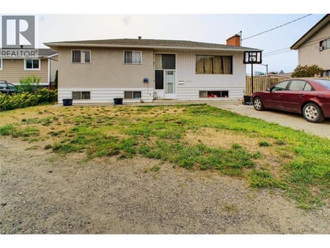 Photo 1 of 262 HOLLY Avenue, North Kamloops