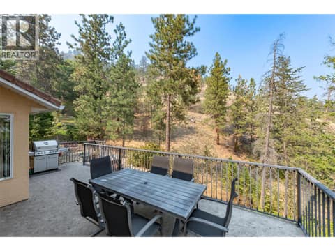 Photo 22 of 2296 Lillooet Crescent, Dilworth Mountain, Kelowna