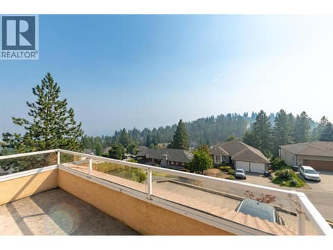 Photo 25 of 2296 Lillooet Crescent, Dilworth Mountain, Kelowna