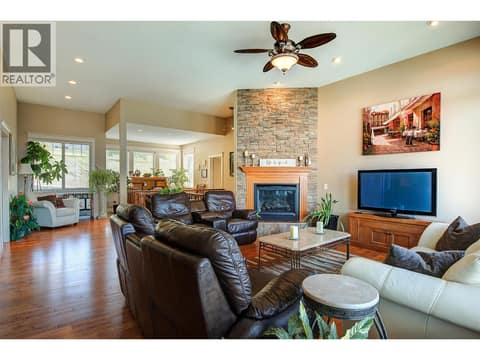 Photo 16 of 1095 Hume Avenue, Black Mountain, Kelowna
