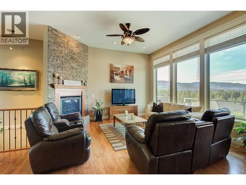 Photo 17 of 1095 Hume Avenue, Black Mountain, Kelowna