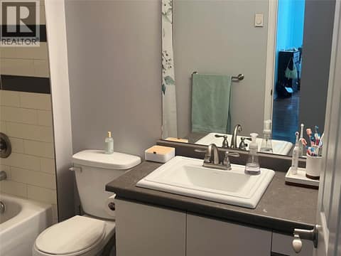 Main Bathroom at 400 Sutton Crescent Unit# 310 Lot# 42, North Glenmore, Kelowna