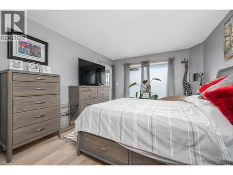 Photo 11 of 1801 32 Street Unit# 301, City of Vernon