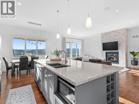 Photo 18 of 6666 Blackcomb Way, Foothills, Vernon