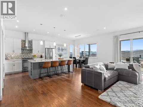 Photo 7 of 6666 Blackcomb Way, Foothills, Vernon