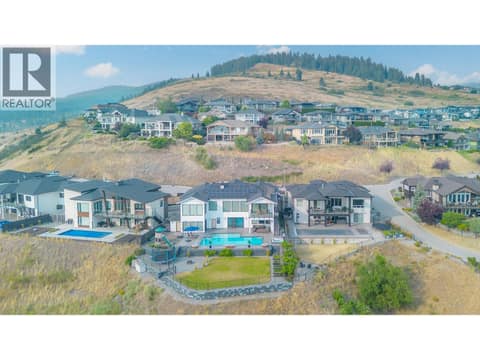 Photo 6 of 628 Hart Place, Foothills, Vernon