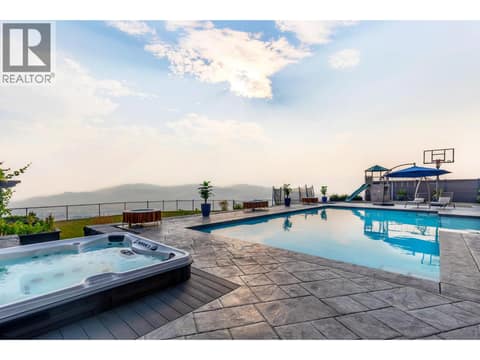 Photo 9 of 628 Hart Place, Foothills, Vernon