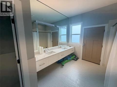 Bathroom/shower room directly from pool level at 628 Hart Place, Foothills, Vernon