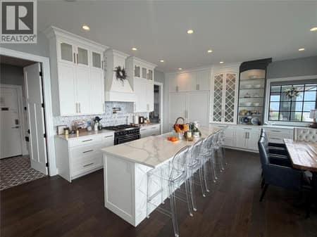Kitchen at 628 Hart Place, Foothills, Vernon