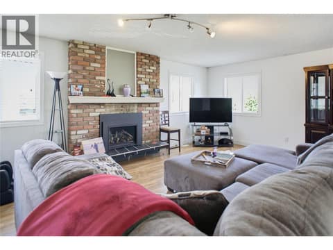 Photo 6 of 15 KELSO Crescent, Dallas, Kamloops