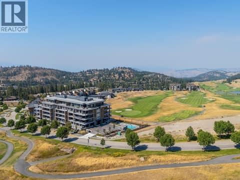 Photo 64 of 75 Predator Ridge Drive Unit# 205, Predator Ridge, Vernon