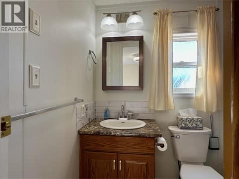 Primary ensuite at 12560 Westside Road Unit# 26, Swan Lake West, Vernon