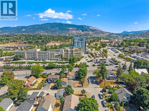 Photo 12 of 2100 32nd Street, Mission Hill, Vernon
