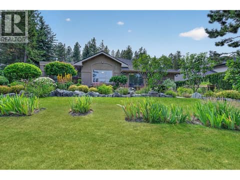 Stunning Landscaping at 3901 Gallaghers Circle, South East Kelowna