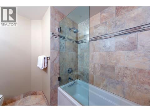 Photo 25 of 101 Dormie Drive Unit# 3H, Predator Ridge, Vernon