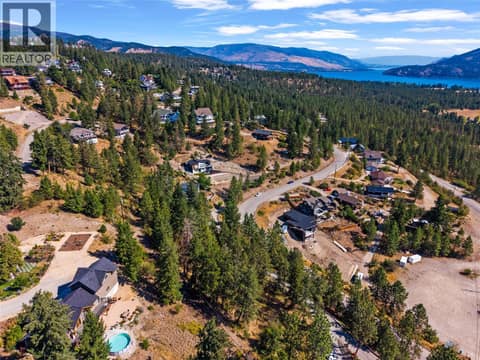 Photo 8 of 10332 Westshore Road, Okanagan North, Vernon