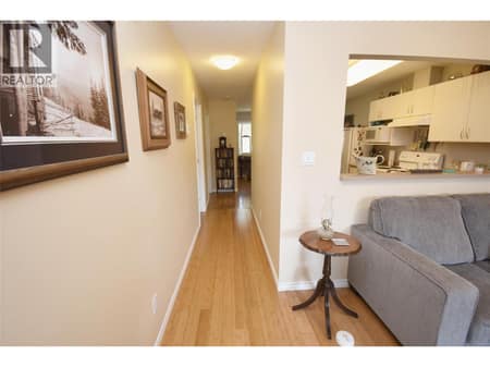View down hall to entry at 4800 Heritage Drive Unit# 7, Westmount, Vernon