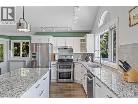 Photo 12 of 961 GREYSTONE Crescent, Aberdeen, Kamloops