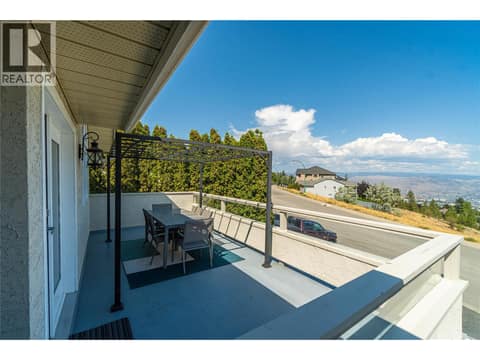 Photo 17 of 961 GREYSTONE Crescent, Aberdeen, Kamloops
