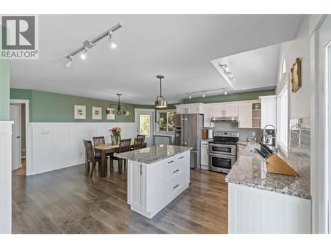 Photo 6 of 961 GREYSTONE Crescent, Aberdeen, Kamloops