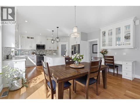 Photo 10 of 1532 EMERALD Drive, Juniper Ridge, Kamloops
