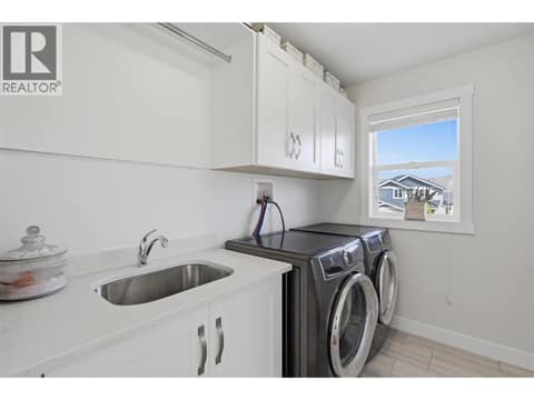 Photo 37 of 1532 EMERALD Drive, Juniper Ridge, Kamloops