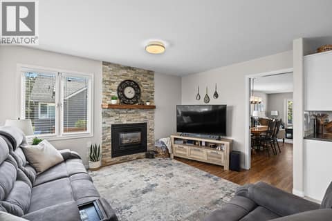 Photo 13 of 735 Nahanni Place, Dilworth Mountain, Kelowna