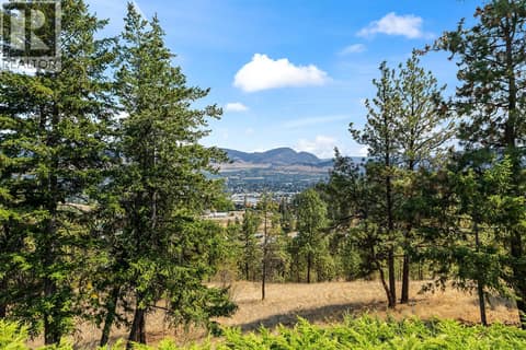 Photo 22 of 735 Nahanni Place, Dilworth Mountain, Kelowna