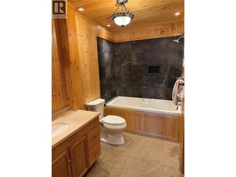 Ensuite at 220 Prior Road S Unit# 1, Rutland South, Kelowna
