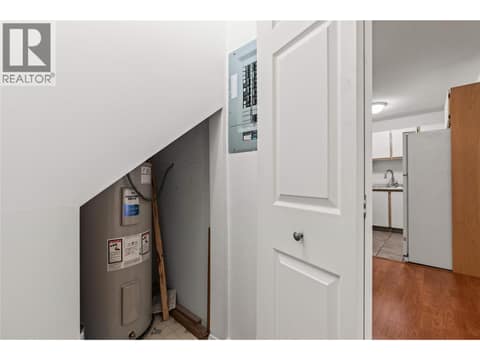 Photo 12 of 4202 Alexis Park Drive Unit# 221, Alexis Park, Vernon